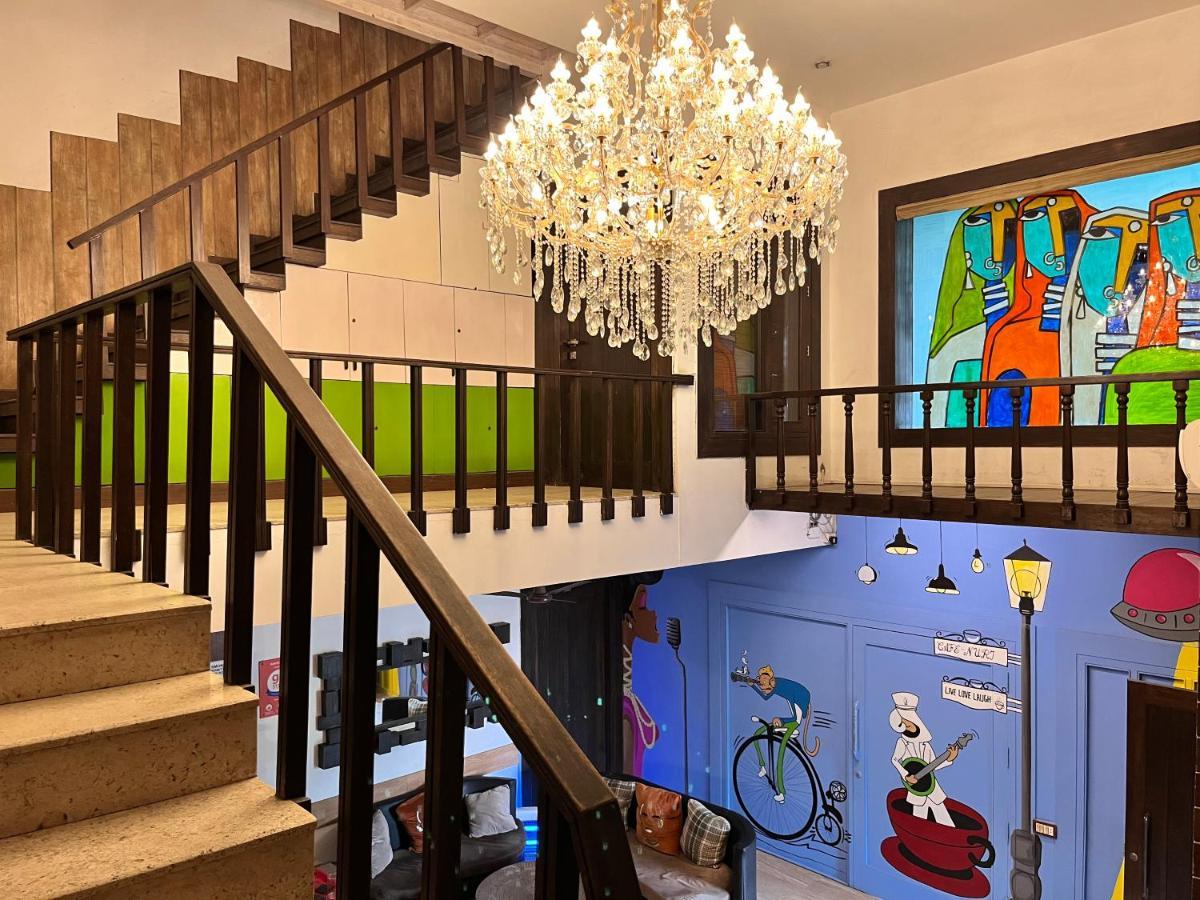 Aakritii Hotels Γκουργκάον Εξωτερικό φωτογραφία