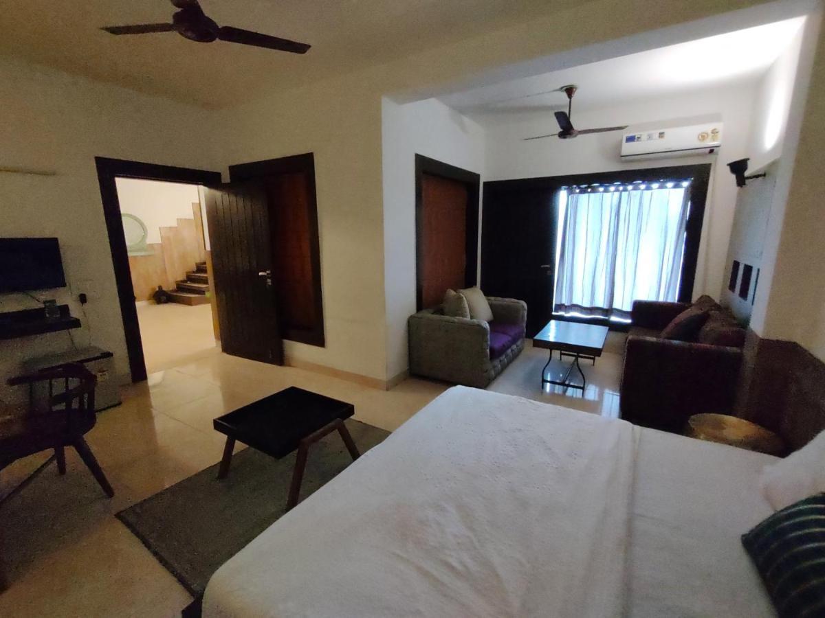 Aakritii Hotels Γκουργκάον Εξωτερικό φωτογραφία